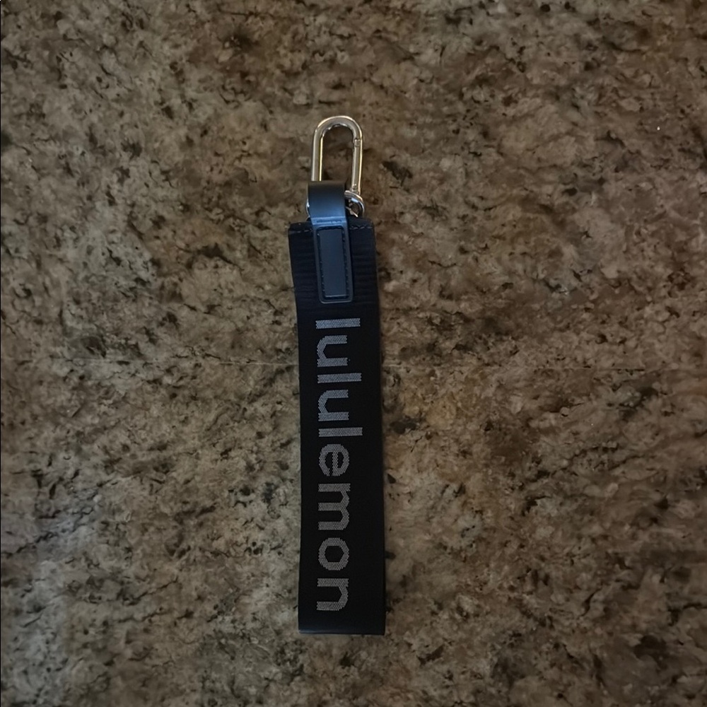 Lululemon Black Key Holder